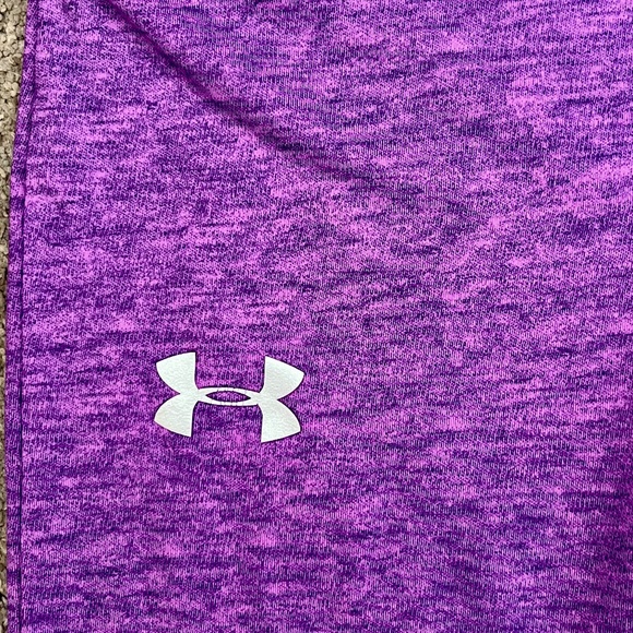 Under Armour UA Youth Girls Purple Pink Crop Athletic Leggings YLG Heat Gear - Picture 3 of 6
